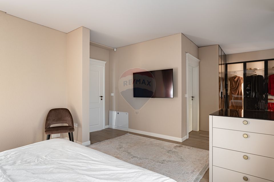 4 room House / Villa for sale, Gradiste area