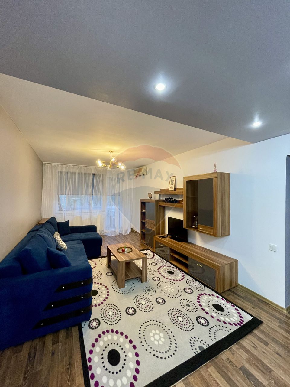 Apartament cu 2 camere de închiriat în zona City Park Mall