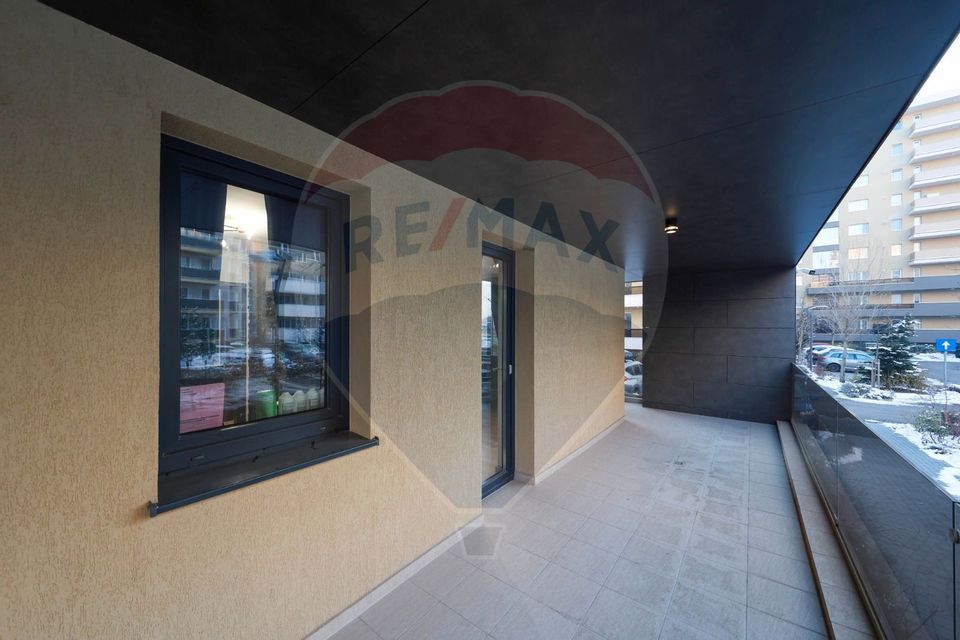69sq.m Commercial Space for sale, Racadau area