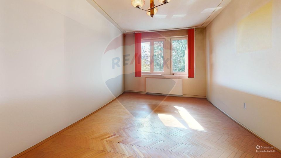 De vânzare – Etaj 2, 2 camere, Centru Civic, personalizare garantată