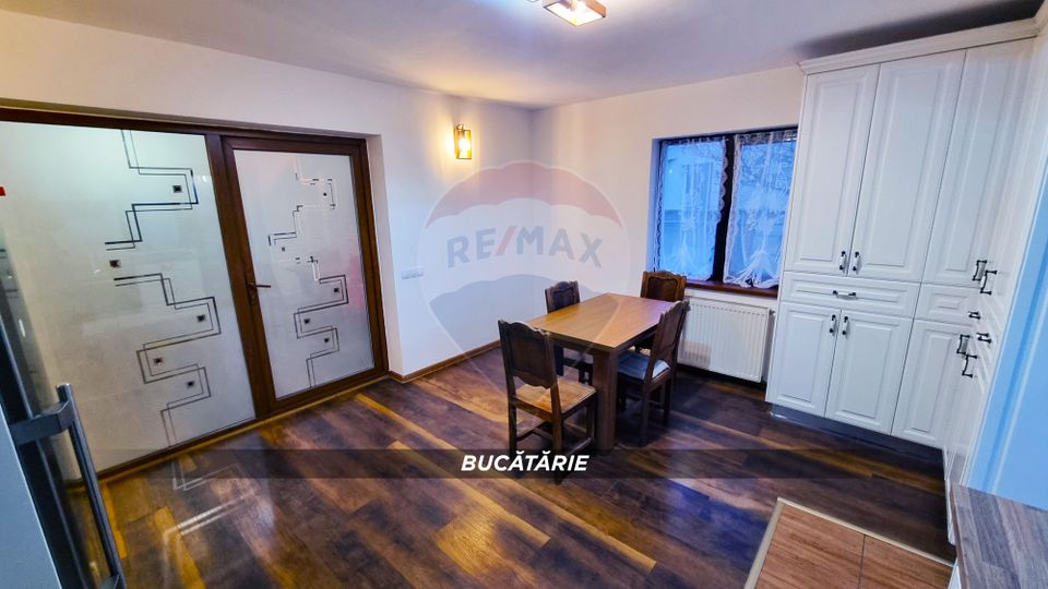 4 room House / Villa for sale