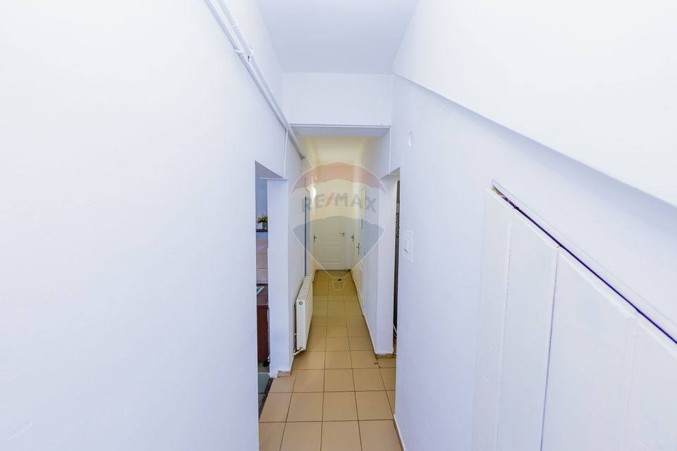 90sq.m Commercial Space for sale, Progresul area