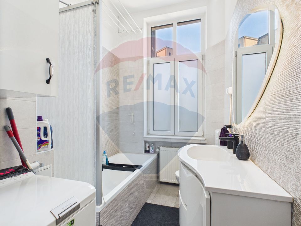 Apartament cu 2 camere, centrala termica - Ultracentral