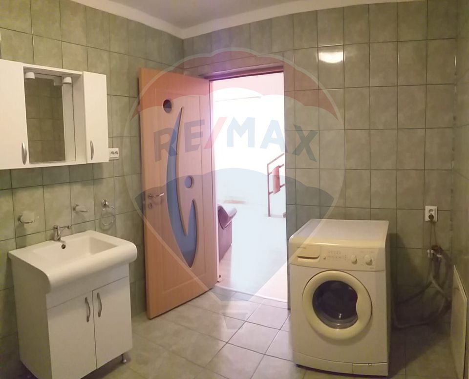 5 room House / Villa for sale