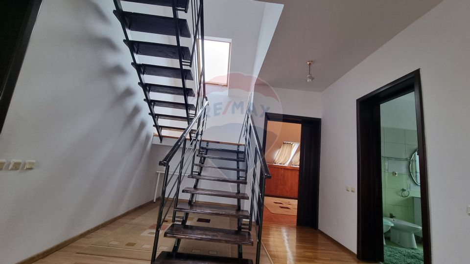 Penthouse FOR RENT – 6 Rooms, 200 sqm, Moara de Vânt