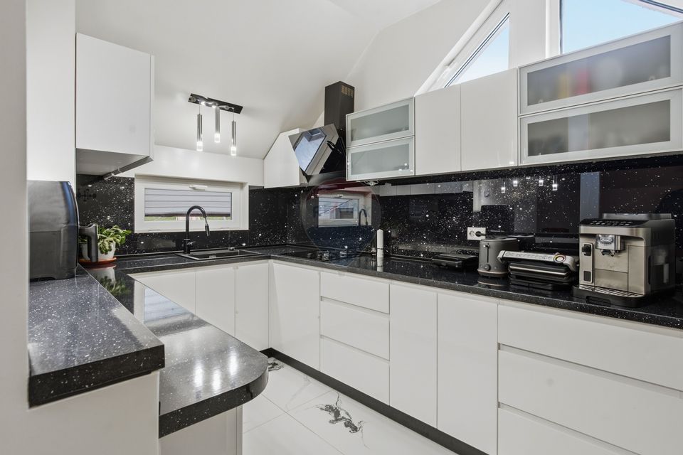 Spațiu comercial tip vilă cu terasă – Frumoasa, Iasi