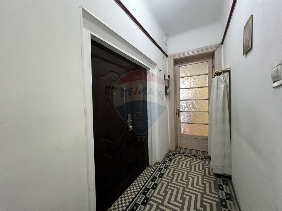 4 room Apartment for sale, Bucur Obor area