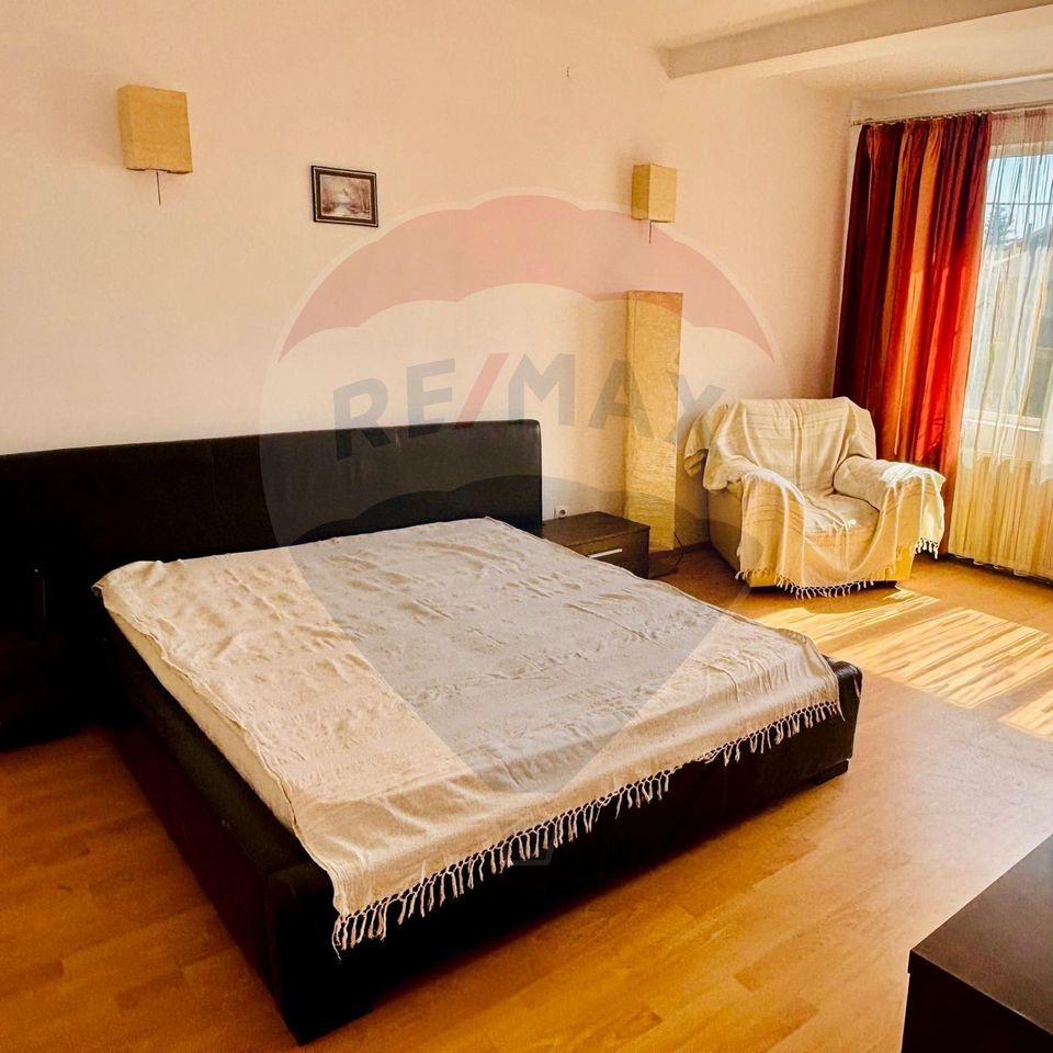 Casa 7 camere de inchiriat in Ovidiu , Constanta