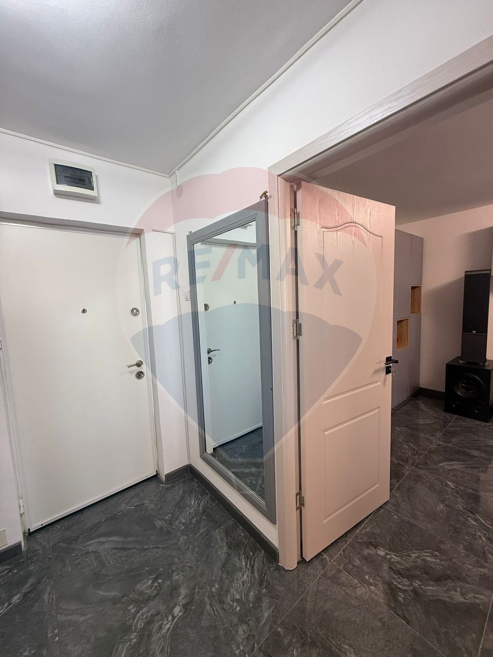 Apartament cu 2 camere de vânzare în zona Brazda lui Novac