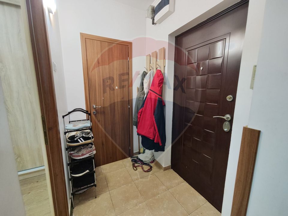 Apartament cu 3 camere de vânzare în zona 1 Decembrie 1918