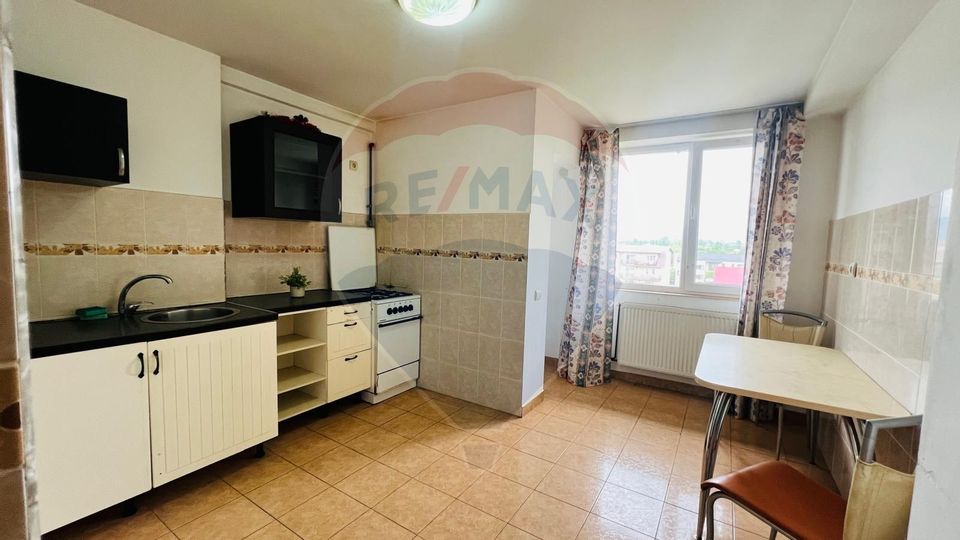 De vanzare Apartament Bloc Nou /Curte privata/Balcon Generos/Zona buna