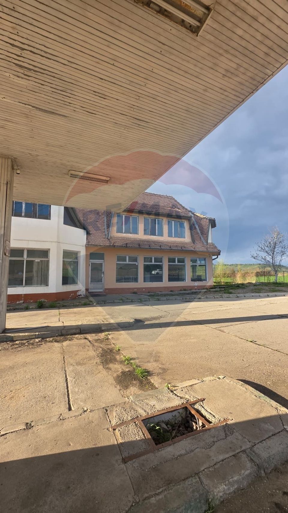 Benzinarie, spatiu comercial de vanzare/ de inchiriat - jud. Sibiu