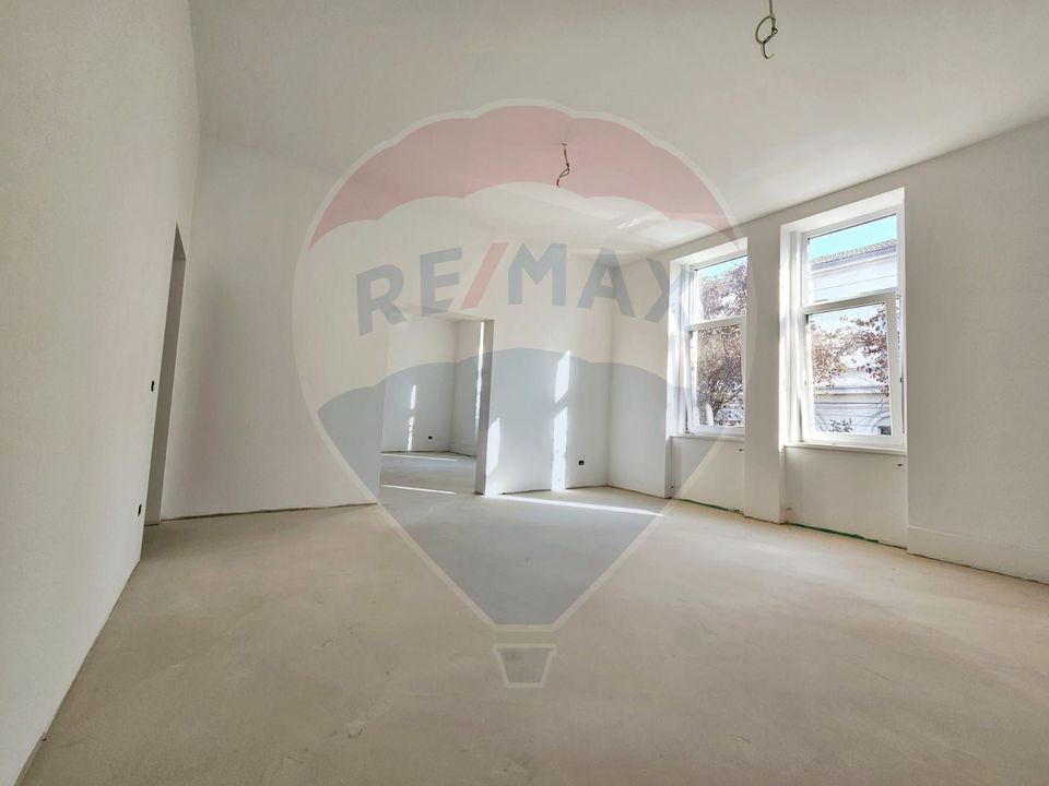 103sq.m Commercial Space for rent, Central area
