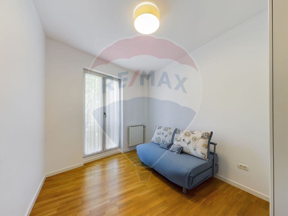 Casă / Vilă cu 4 camere în zona Bucurestii Noi