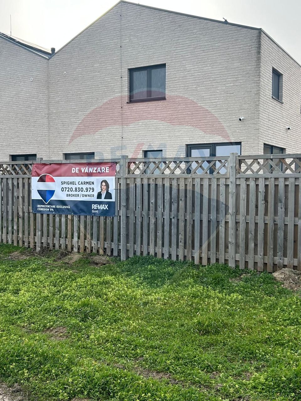 4 room House / Villa for sale