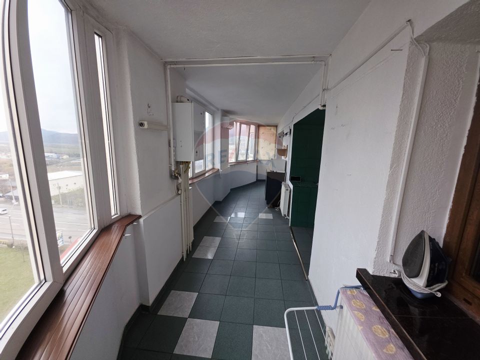 Apartament cu 2 camere de vânzare în zona 1 Mai