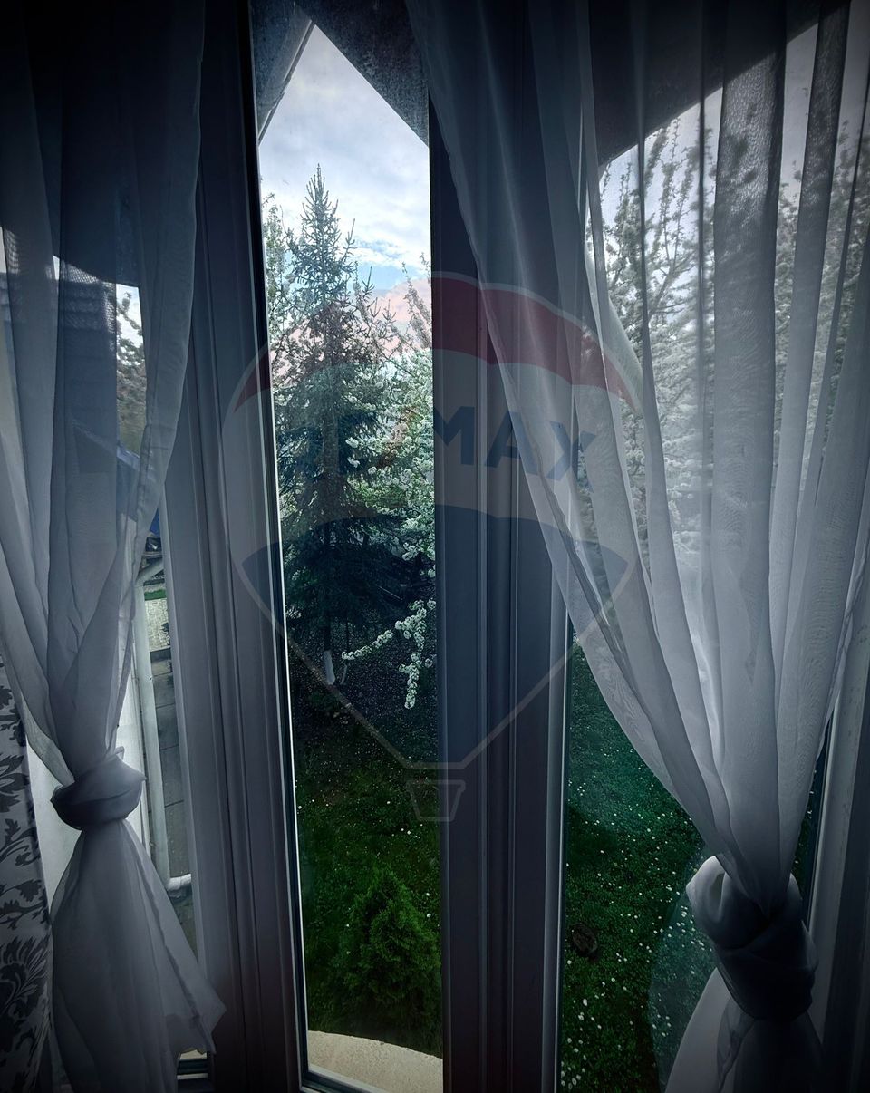 De închiriat duplex cu 4 camere - Șoșeaua Bârnova