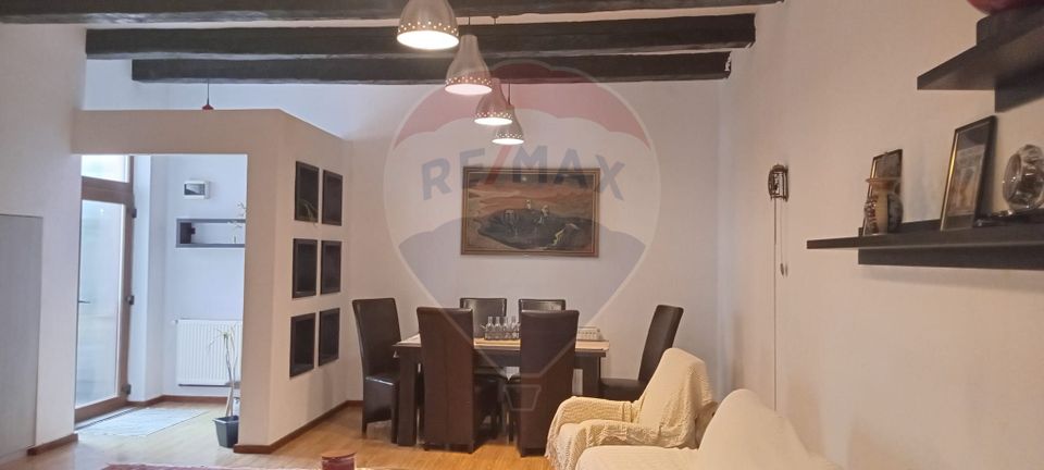 4 room House / Villa for sale, Central area