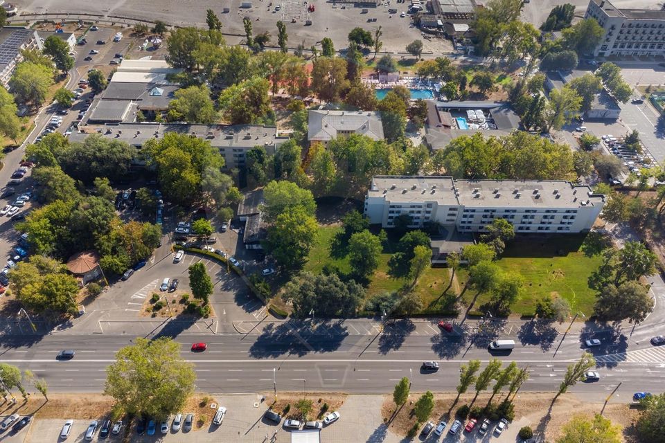 DE VANZARE Complex Hotelier Constanta | Mamaia | Plaja | 600+ Oaspeti