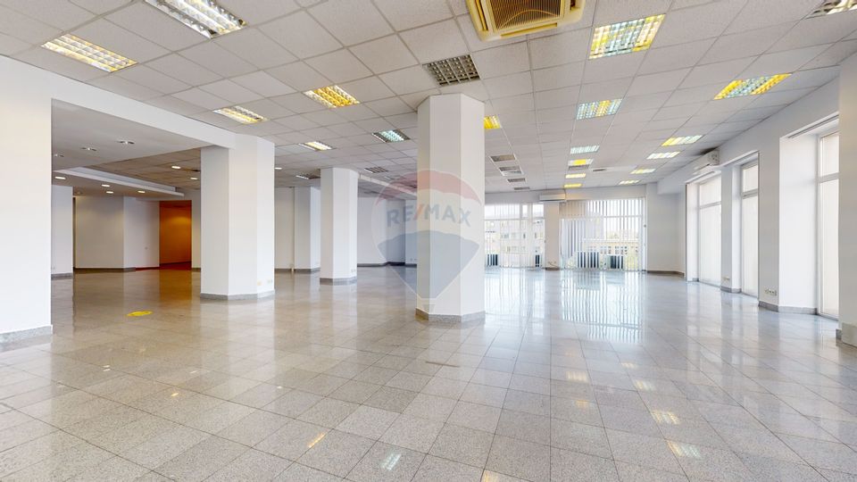 420sq.m Office Space for rent, Centrul Civic area