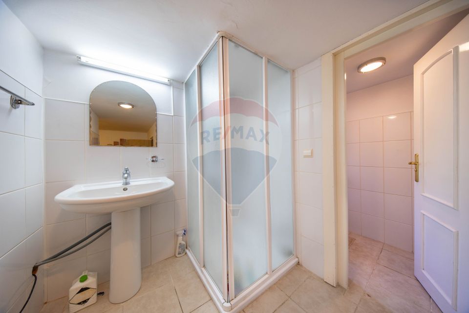 Vilă Moieciu, 375 mp util + teren 2.992 mp, View - Comision 0