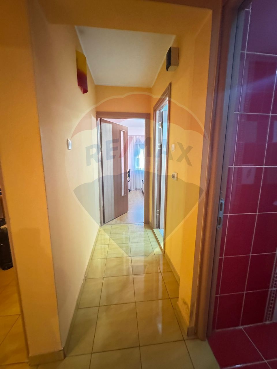 3 decomandate spatios, liber, central, Infratirii, Mc Donalds