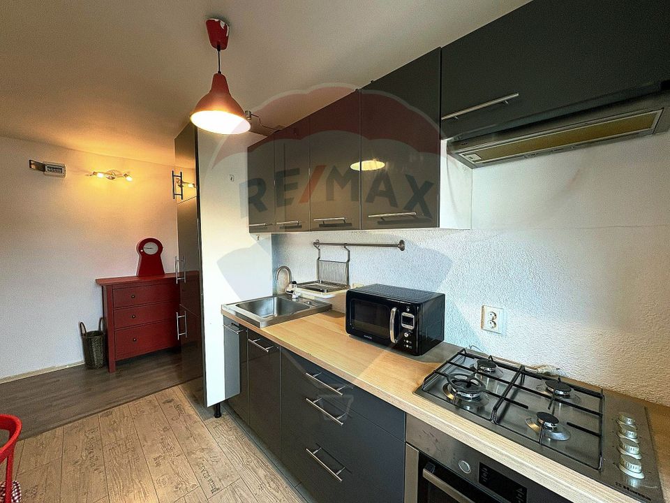 Apartament 2 camere, mobilat si utilat nou, gata de mutare, Boul Rosu