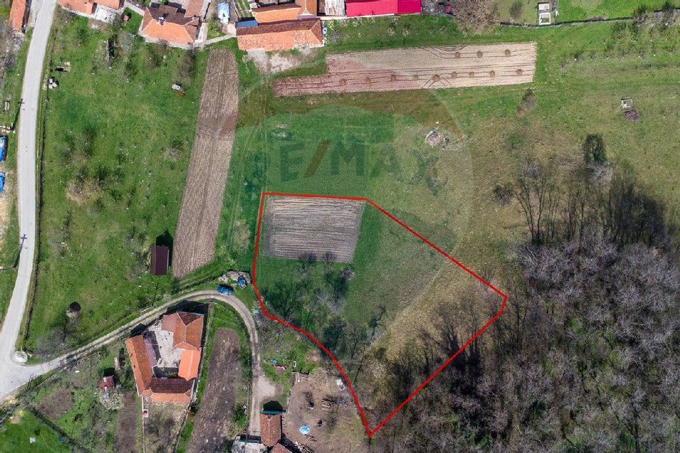 Teren partial intravilan 2,984mp Baru ,jud.Hunedoara