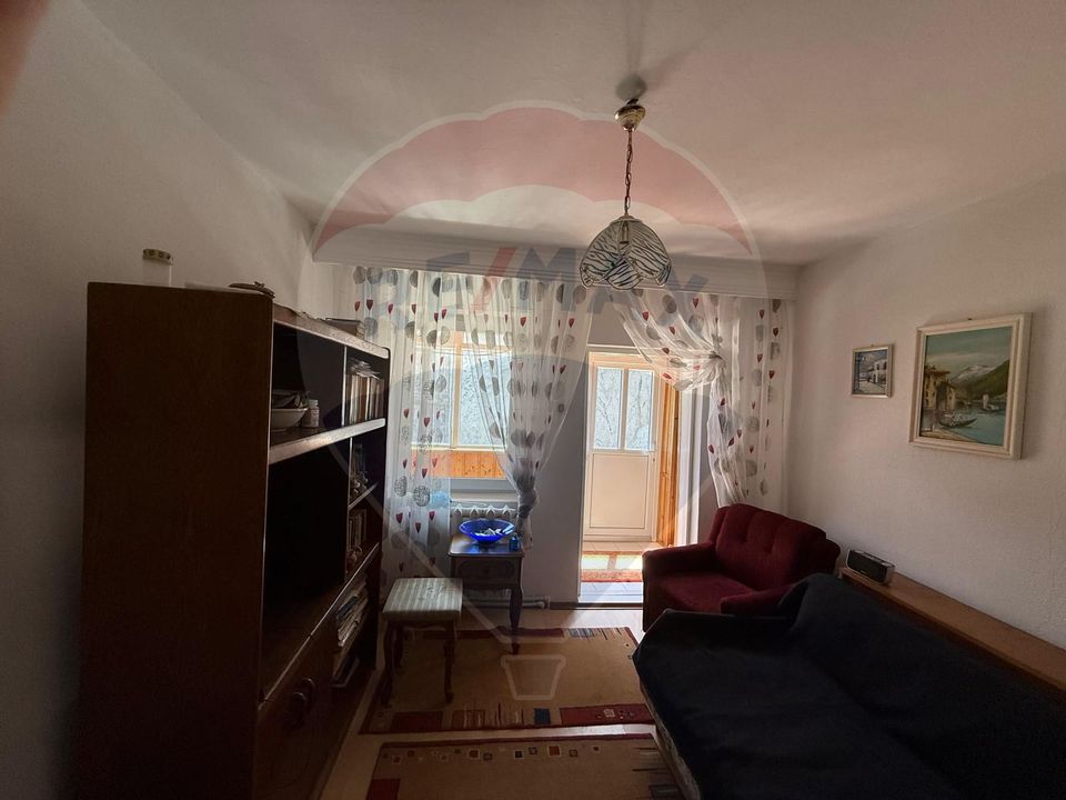 Casă de vânzare în Bacău – Cartier Bistrița Lac, benzinăria Socar