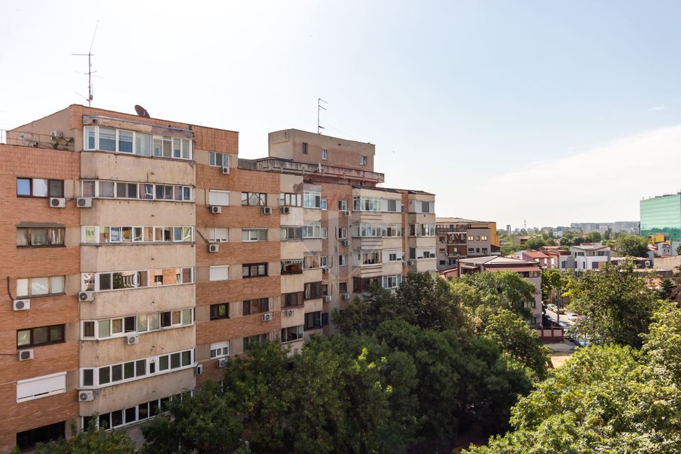 3-room apartment for sale in 13 Septembrie area