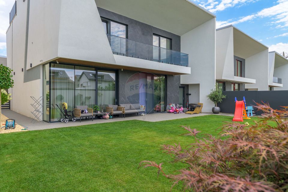 5 room House / Villa for sale, Pipera area