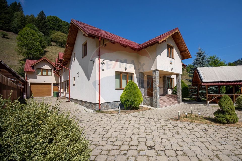 10 room House / Villa for sale