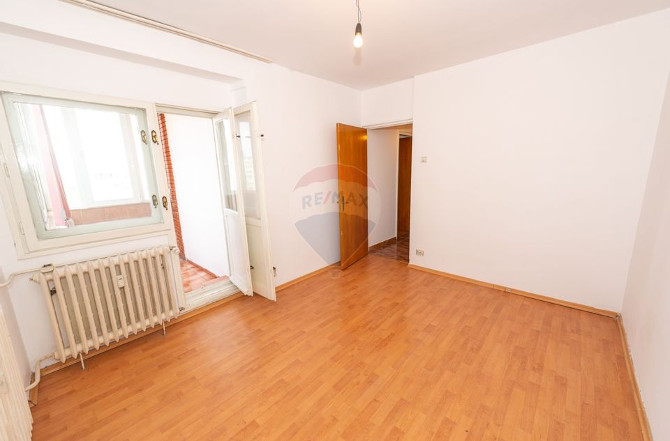 Apartament 3 camere + boxa de vanzare, Panduri, Marriott, 4 balcoane