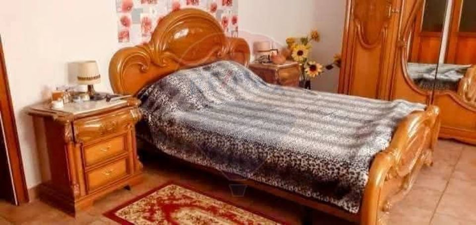 7 room House / Villa for sale, Functionarilor area