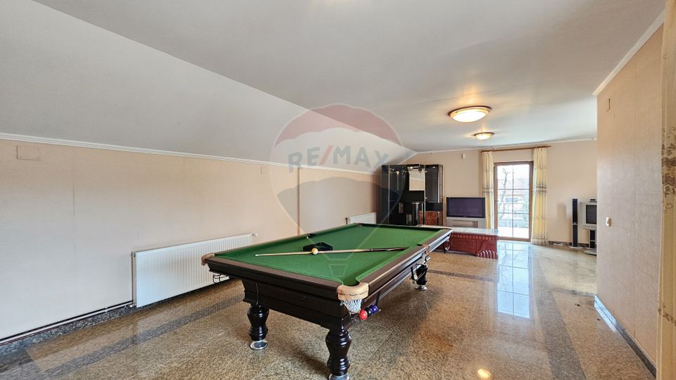 Casă de vânzare Bran Sohodol teren  intravilan 10.331 mp două locuințe