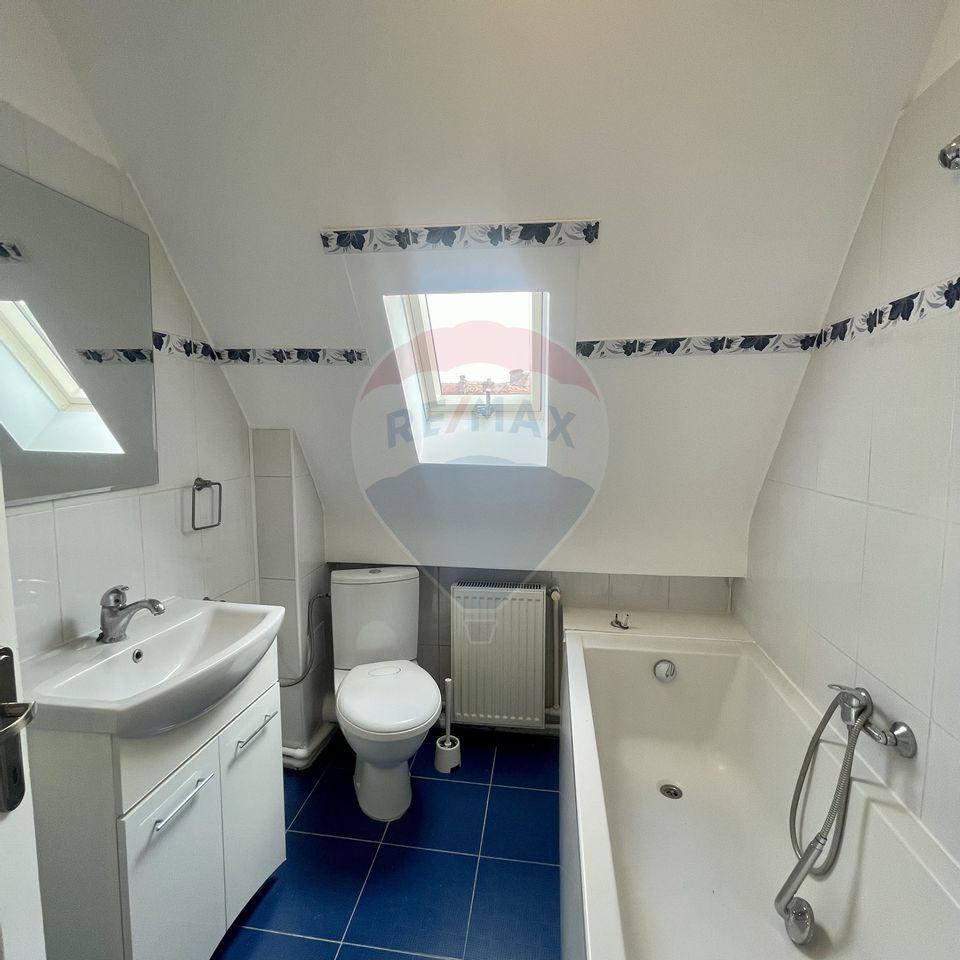 Apartament (in vila) de închiriat în zona Capitale