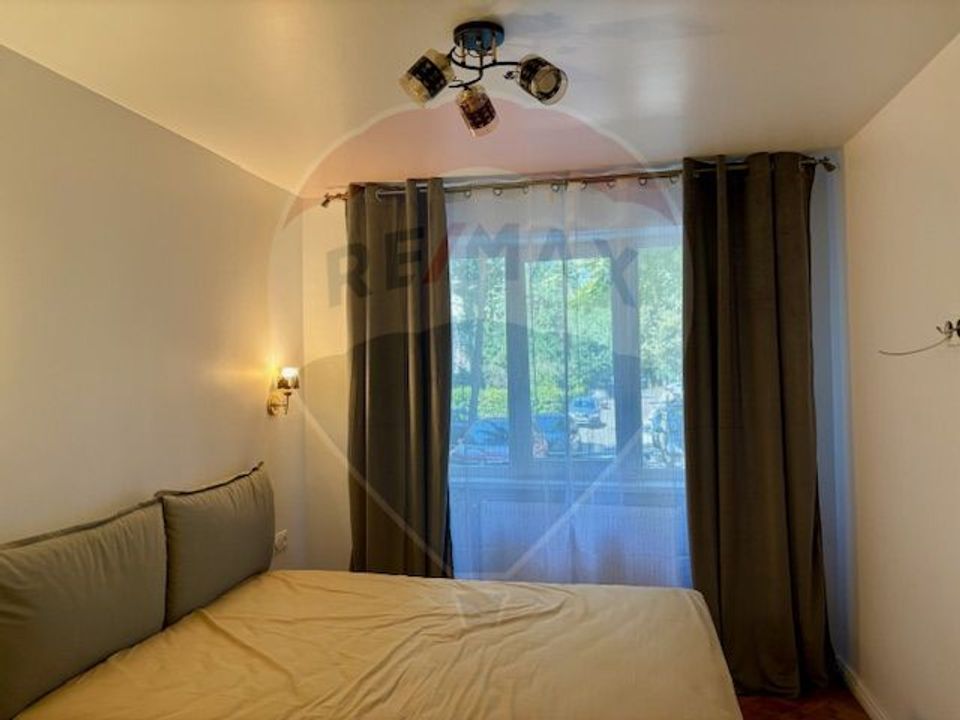 3 room Apartment for sale, Est area