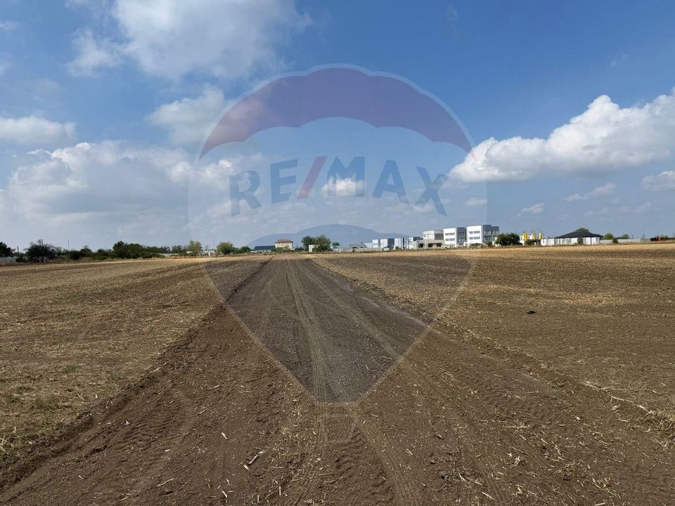 Teren Isalnita 424mp