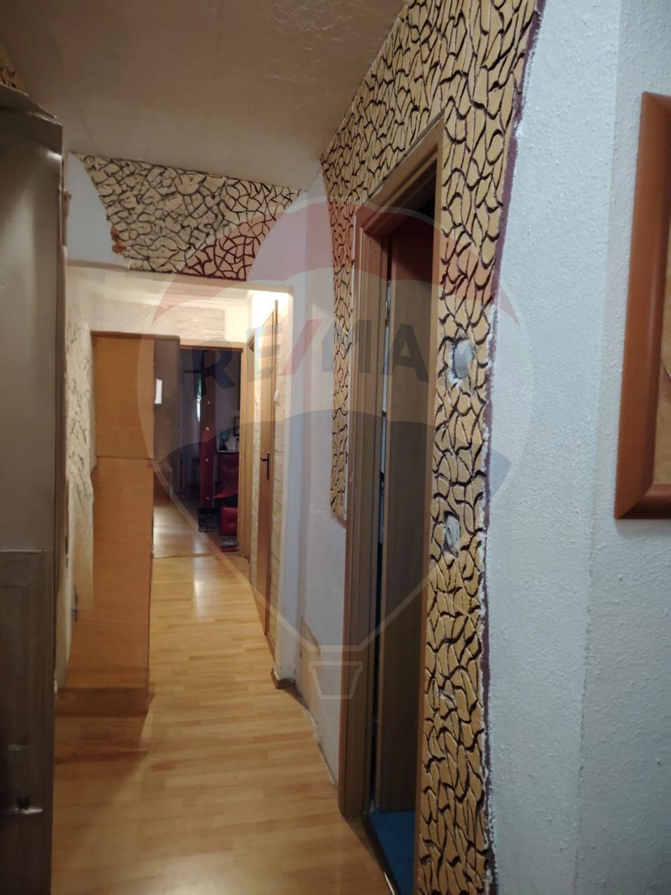 COMISION ZERO - Apartament cu 3 camere de vanzare, Garii