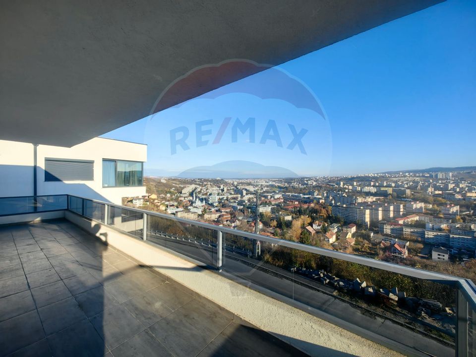 Casă tip duplex 4 camere de inchiriat