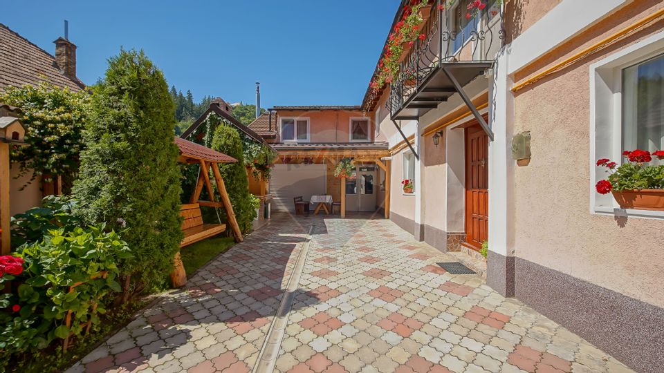 9 room House / Villa for sale, Promenada area