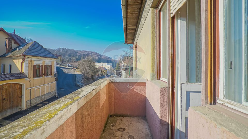 REZERVAT! Apartament cu iz boem, în casă, Brașovul Vechi