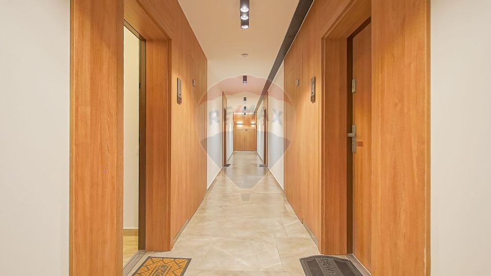 2 room Apartment for rent, Tractorul area