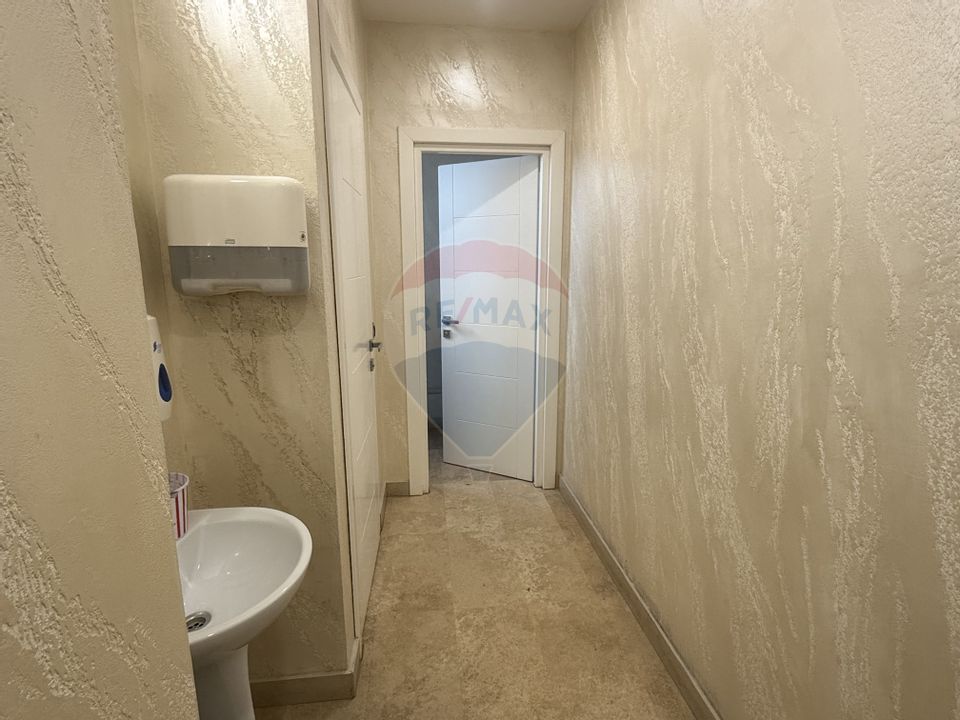 303sq.m Office Space for rent, Central area