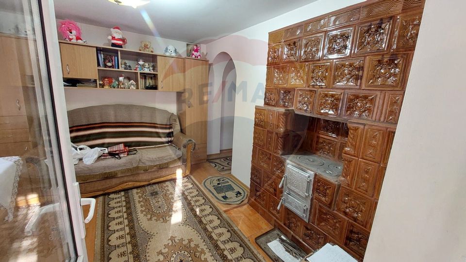 4 room House / Villa for sale