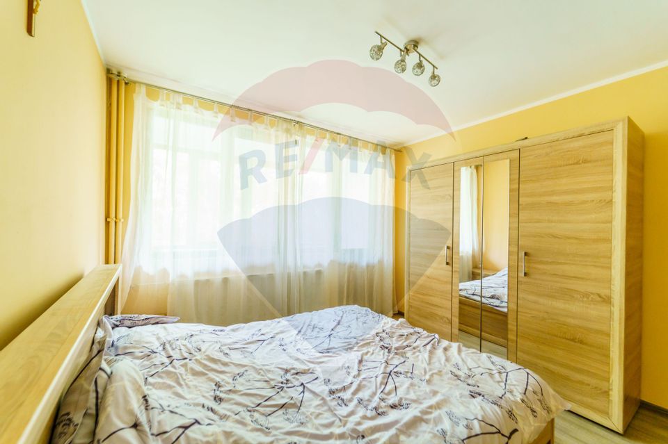 Apartament cu 2 camere de vânzare în zona Podgoria