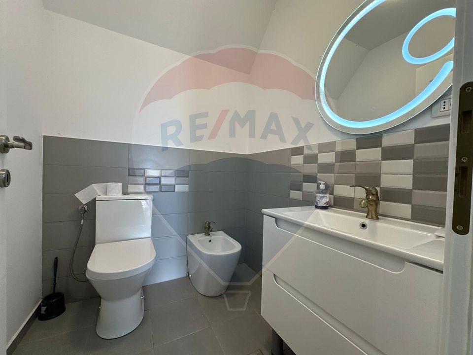 Casă / Vilă cu 5 camere de închiriat