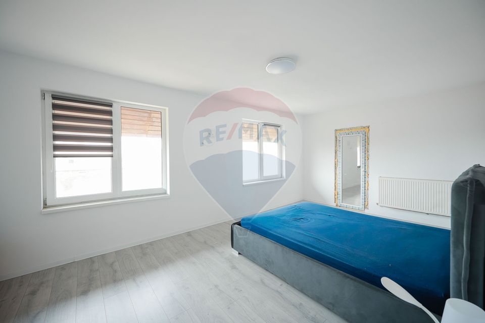 8 room House / Villa for sale, Iosia area