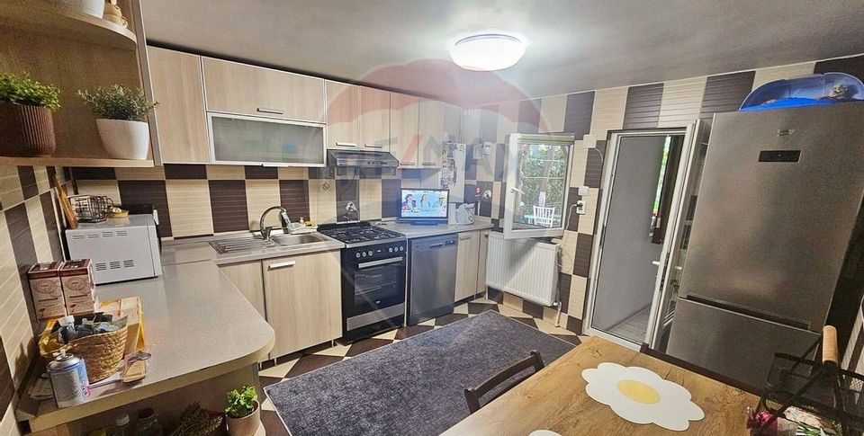 4 room House / Villa for sale, Rahova area