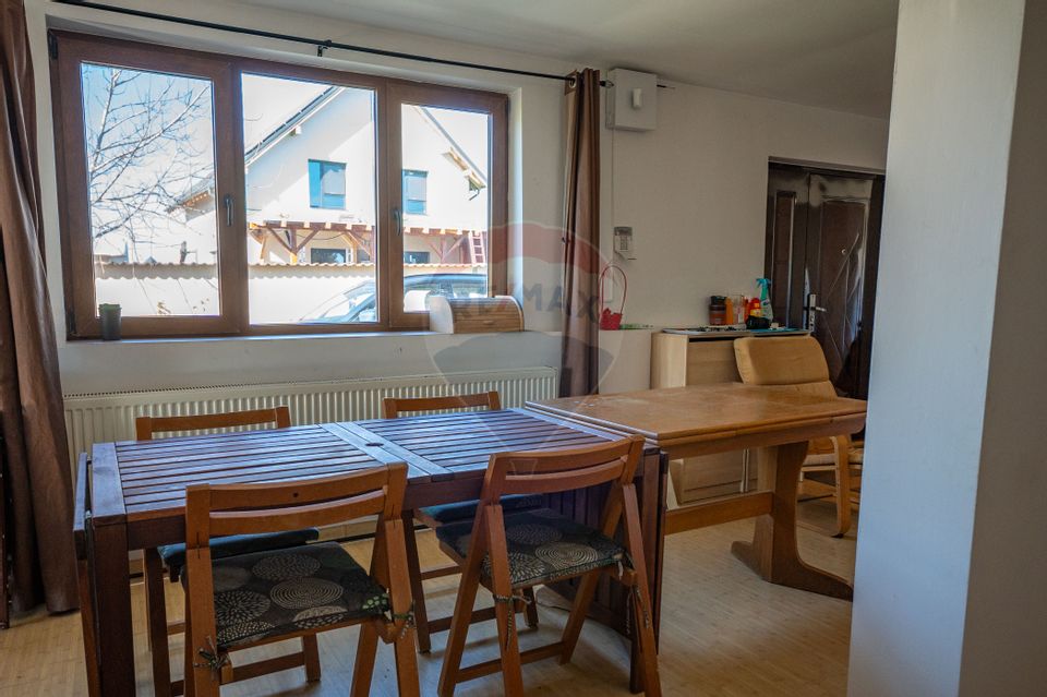 Casă / Vila de Vanzare